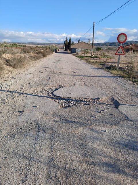 Agricultura invierte más de 100.000 euros en el arreglo y asfaltado del Camino de Las Encebras - 2, Foto 2