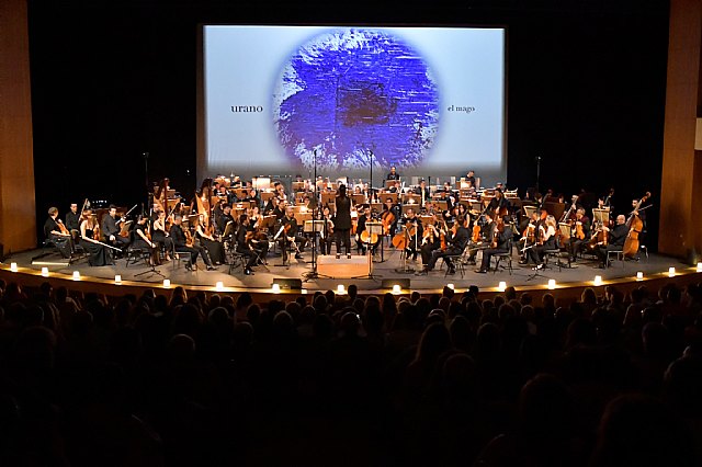 El escenógrafo Paco Azorín se une a la Orquesta Sinfónica regional para ofrecer dos conciertos inmersivos en torno a Schönberg y Chaikovski - 1, Foto 1