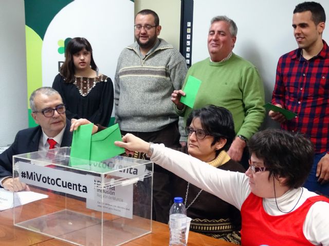 Los murcianos con discapacidad intelectual reclaman su derecho al voto - 3, Foto 3