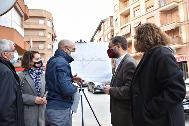 El Ayuntamiento de Lorca de Lorca adjudica las obras de renovación urbana de la calle Jerónimo Santa Fe que comenzarán el próximo mes de marzo - 1, Foto 1