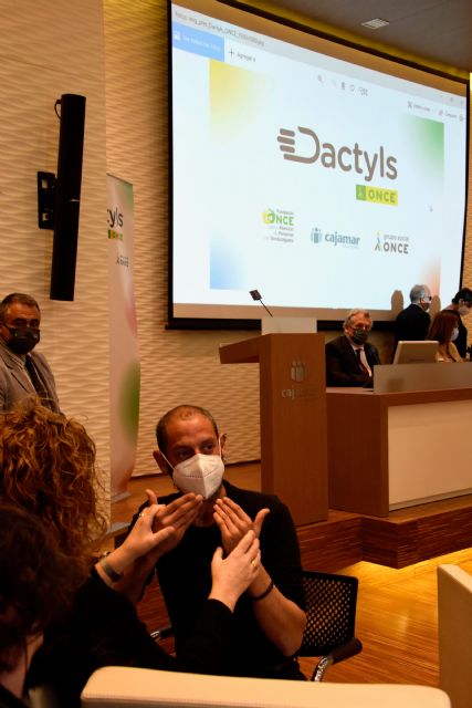 La ONCE presenta Dactyls, un nuevo lenguaje para las personas con sordoceguera - 4, Foto 4