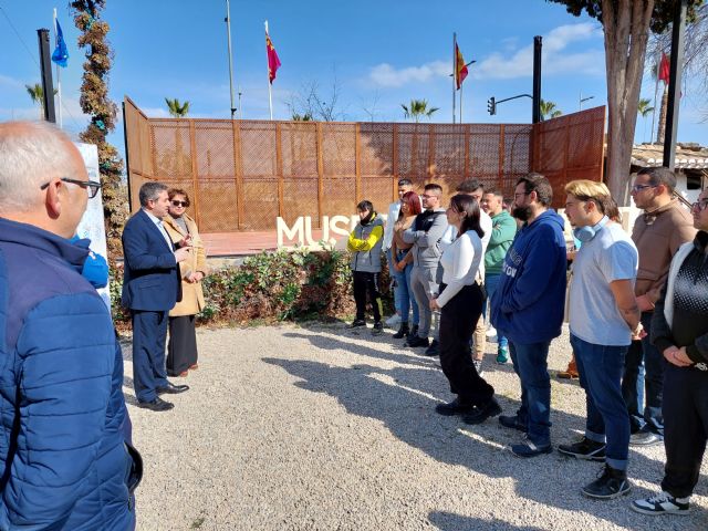 Trece alumnos finalizan el programa de empleo y formación en jardinería y reciben sus certificados de profesionalidad - 2, Foto 2