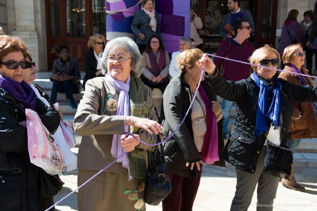 Las mujeres visten de lila Cartagena en defensa de sus derechos - 3, Foto 3