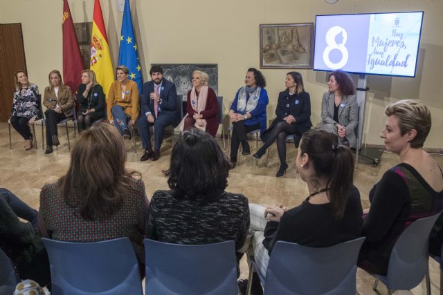 López Miras anuncia el II Plan de Igualdad de la Administración regional y la creación de un Observatorio de la Igualdad - 1, Foto 1