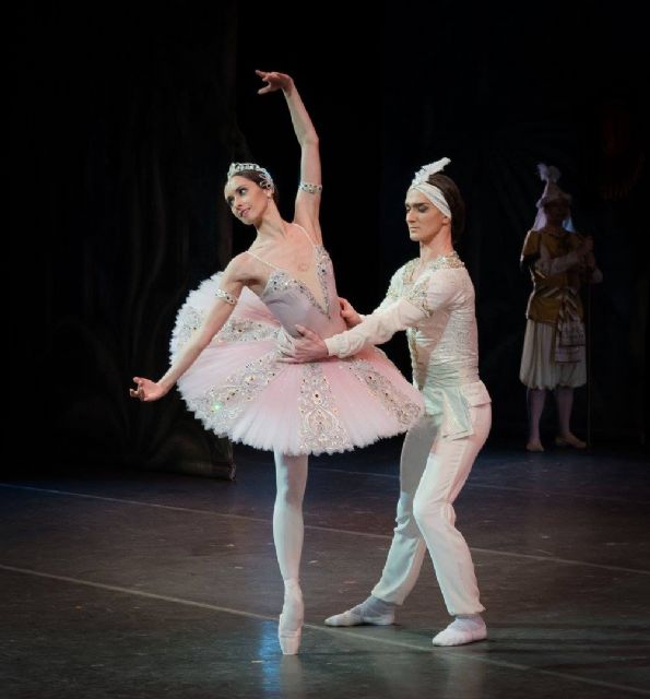 Las estrellas del Ballet de Bolshoi, Maria Allash y Andrei Merkuriev, bailaran el clásico de Romeo y Julieta en El Batel - 1, Foto 1