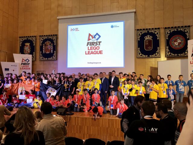 El equipo de la Fundación MTorres gana la final regional de la First Lego League - 2, Foto 2