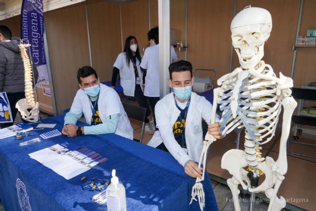 Héroes de Cavite acoge la III Feria de Salud y Deporte UCAM Cartagena hasta el jueves - 1, Foto 1