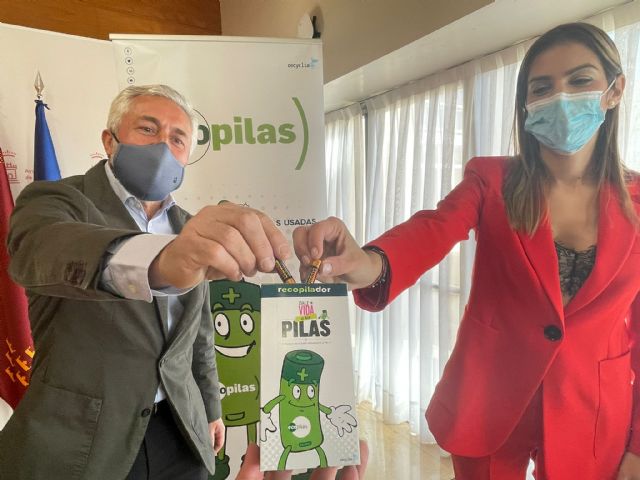 Murcia se une a la iniciativa Bosque Ecopilas para fomentar la recogida selectiva de pilas usadas entre los escolares - 2, Foto 2