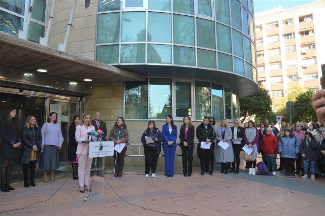 La Comunidad defiende la participación activa de la mujer en todos los ámbitos de la sociedad para avanzar hacia una igualdad real y efectiva - 1, Foto 1