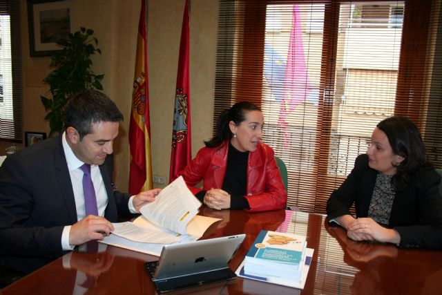 La Directora General de Ordenación del Territorio y Vivienda se reúne con el Alcalde de Alcantarilla - 2, Foto 2