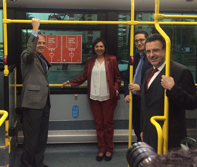 Los autobuses LAT recuerdan a todos los habitantes del área metropolitana de Murcia que donar es vital para todos - 1, Foto 1