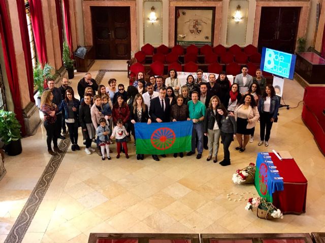 Murcia celebra el Día Internacional del Pueblo Gitano - 2, Foto 2