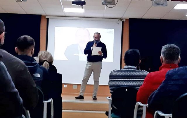 El coach José Pomares imparte una charla motivacional organizada por ASECOM - 4, Foto 4