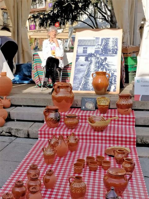 El 'Alfar Arias' de Puertollano participa en la XII 'Feria de Alfarería Tradicional Villa de Avilés' en el marco de las Fiestas del Bollo 2023 - 2, Foto 2