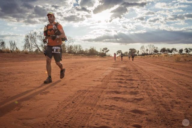 Pedro Vera se convierte en el segundo corredor del mundo de ultra distancia en ser finisher en cinco continentes - 3, Foto 3