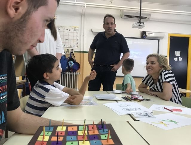 Educación pondrá en marcha cuatro nuevas aulas abiertas en Cartagena, Molina de Segura, Murcia y Calasparra - 2, Foto 2