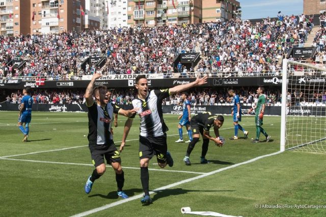 El FC Cartagena afronta el domingo una nueva oportunidad para seguir en su lucha por el ascenso a segunda A - 1, Foto 1