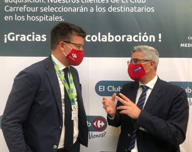 Carrefour impulsa un proyecto para  favorecer la comunicación de los mayores hospitalizados en Murcia - 1, Foto 1