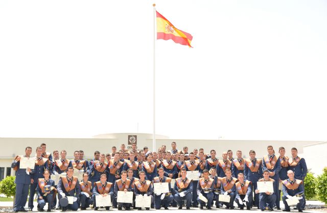 El Centro Universitario de la Defensa, adscrito a la UPCT, gradúa a 62 ingenieros en organización industrial - 1, Foto 1