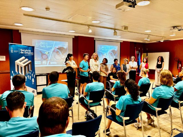 El Ayuntamiento mejora la empleabilidad de los jóvenes de Murcia gracias al programa IncluSport - 3, Foto 3