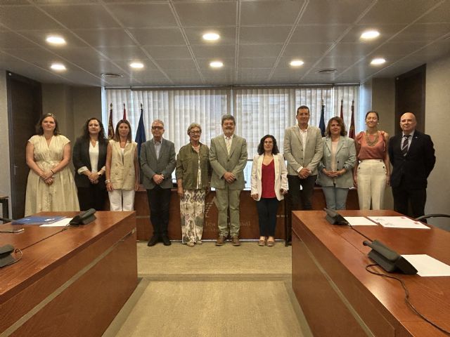 El Banco de Alimentos del Segura Murcia solicita en la Asamblea Regional “ayuda para mejorar la vida de los más vulnerables de nuestra sociedad” - 2, Foto 2