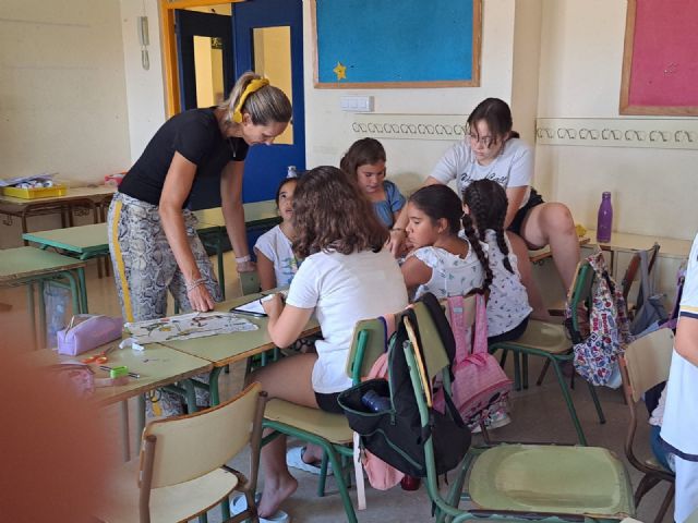 Mas de 400 menores asisten a la escuela municipal de verano - 3, Foto 3