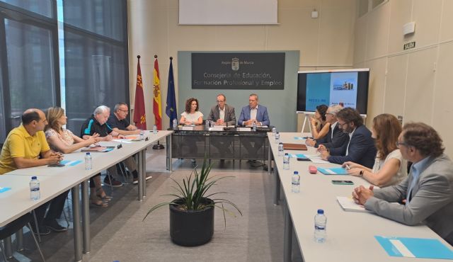 Comienzan los trabajos para diseñar el Plan estratégico contra la economía sumergida en Murcia - 1, Foto 1