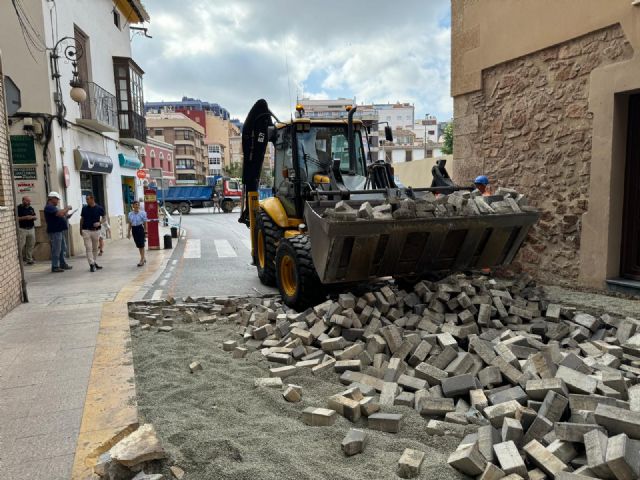 El Ayuntamiento inicia las obras para mejorar la accesibilidad y el tráfico en la calle Cuesta de San Francisco de Lorca - 3, Foto 3