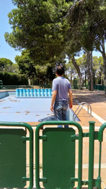 Los usuarios del Parque de Tentegorra claman por el cierre de la cantina y la piscina grande en verano - 4, Foto 4