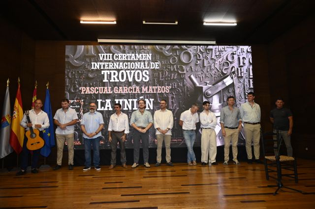 Luis Paz Esquivel ´Papillo´ gana el VIII Certamen Internacional del Trovo ´Pascual García-Mateos´ Luis Paz Esquivel ´Papillo´ gana el VIII Certamen Internacional del Trovo ´Pascual García-Mateos´