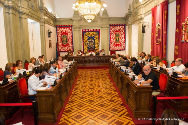 El Ayuntamiento seguirá adelante con la aprobación del Plan General para luego iniciar su revisión con una amplia participación ciudadana - 3, Foto 3