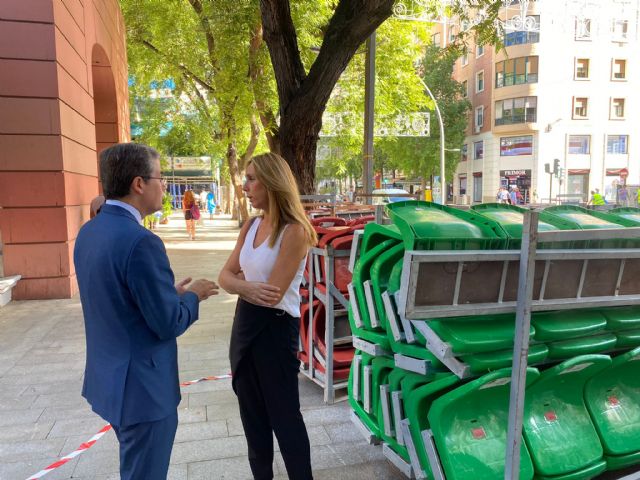 El PSOE vuelve a confiar en la empresa que generó el escándalo de las sillas en Fiestas de Primavera - 2, Foto 2