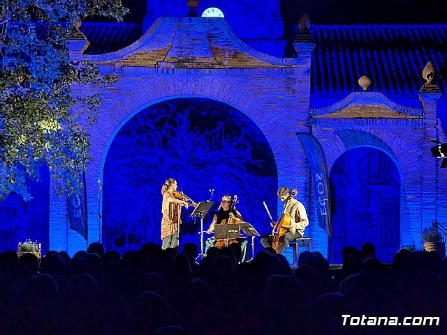 Cuerdas, música y naturaleza. “Ayres Extemporae” deslumbra en el ECOS Festival de Sierra Espuña, Foto 7