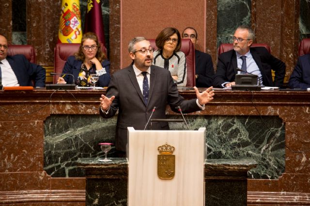 Víctor Martínez: “Apostamos por menos impuestos y trabas a las empresas frente al intervencionismo de PSOE y Podemos que genera ruina y miseria” - 1, Foto 1