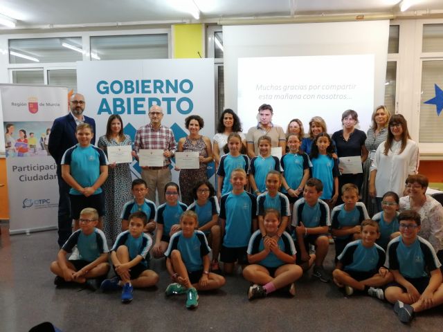 Transparencia premia a cinco centros de Primaria y Secundaria por sus procesos participativos escolares - 1, Foto 1