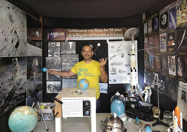 El profesor Antonio Guirao Piñera, de la Universidad de Murcia, premiado en la final del concurso internacional Ciencia en Acción 2019 - 1, Foto 1