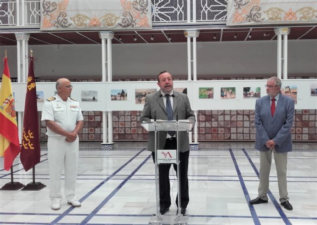 Una exposición reúne los primeros 30 años de servicio internacional de las Fuerzas Armadas con base en la Región de Murcia - 1, Foto 1