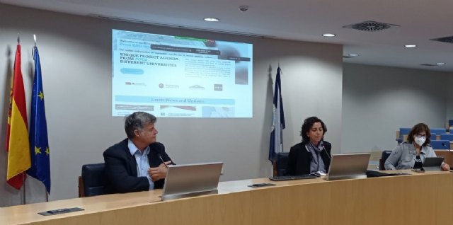 Presentación del 5º número de la Revista Diecisiete ‘Finanzas Sostenibles´, durante la Semana de la Educación Financiera organizada por la Uned - 1, Foto 1