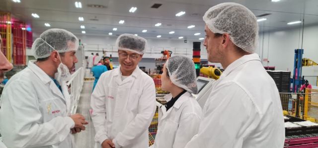 Importadores de China, Vietnam, Suiza y Estados Unidos conocen la puntera tecnología agrícola de la Región - 1, Foto 1