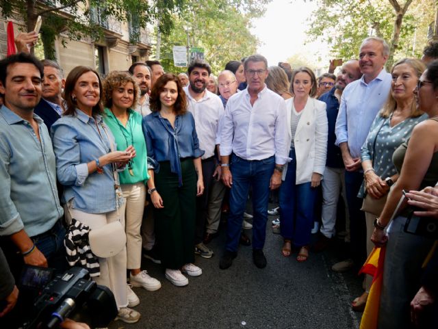 López Miras: Pedro Sánchez es la amenaza a la igualdad entre españoles y territorios - 2, Foto 2