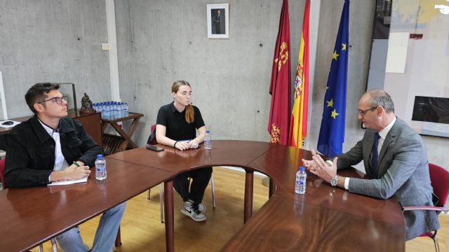 El consejero de Educación se reúne con la Federación Murciana de Asociaciones de Estudiantes para informarles sobre la PAU - 1, Foto 1