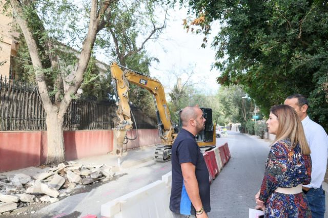 El Ayuntamiento destina 354.215 euros a la mejora integral de la alameda Rafael Méndez, que dispondrá de aceras más anchas, mejor iluminación y una calzada más segura - 2, Foto 2