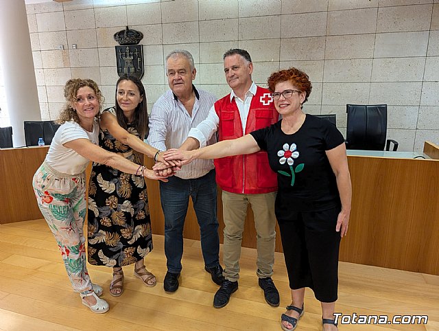 Cruz Roja en Totana desarrolla un programa para la realización de actividades de voluntariado dirigida a la promoción de la inclusión social en los Centros de Día de Personas con Discapacidad - 1, Foto 1