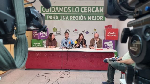 Liliana Mellado Miñano será la candidata a alcaldesa de Murcia por Izquierda Unida, aspirando a liderar la futura lista de la coalición Liliana Mellado Miñano será la candidata a alcaldesa de Murcia por Izquierda Unida, aspirando a liderar la futura lista de la coalición