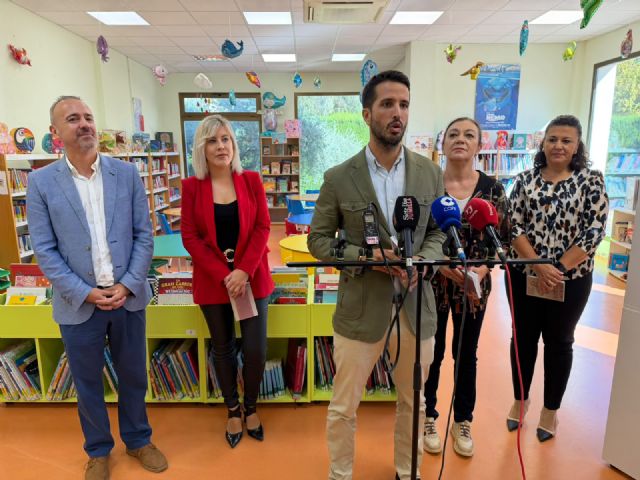 La Biblioteca Regional incorpora a los ilustradores a su programa de actividades en los municipios La Biblioteca Regional incorpora a los ilustradores a su programa de actividades en los municipios