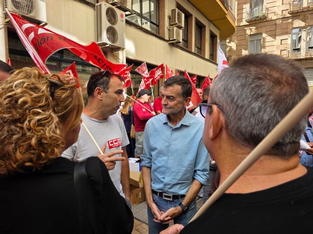 Maíllo llama desde Murcia a construir el Frente Amplio más amplio posible y sitúa la vivienda en el centro de las elecciones Maíllo llama desde Murcia a construir el Frente Amplio más amplio posible y sitúa la vivienda en el centro de las elecciones