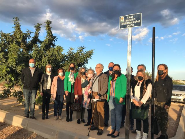 El Maestro José María Muñoz García es homenajeado con una calle en la localidad - 1, Foto 1