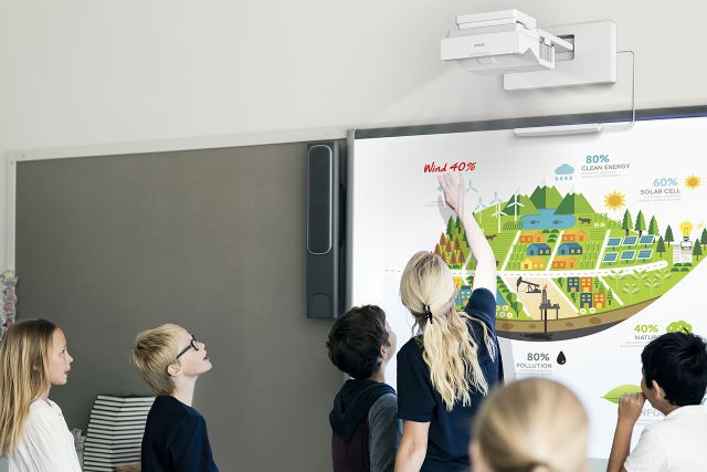 Epson refuerza su iniciativa EDU2030 para impulsar la transformación digital y sostenible de las aulas - 2, Foto 2