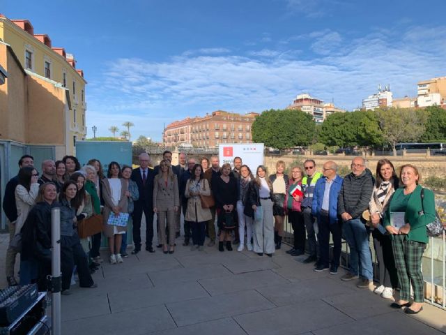 Cerca de un centenar de familias vulnerables se benefician de las medidas de ahorro energético e hídrico en el hogar impulsadas por el Ayuntamiento - 2, Foto 2