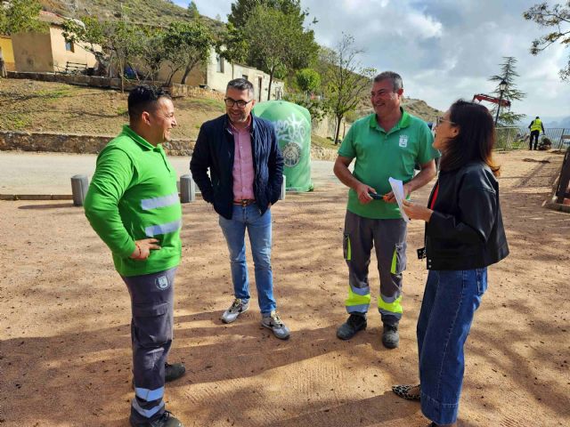 El Ayuntamiento de Caravaca realiza mejoras en una treintena de zonas verdes del casco urbano y las pedanías - 2, Foto 2